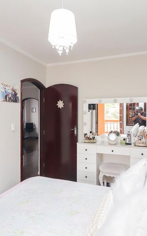 Casa à venda com 320m², 3 quartos e 5 vagasQuarto 1 - Suíte