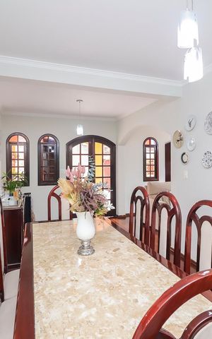 Casa à venda com 320m², 3 quartos e 5 vagasSala de Jantar