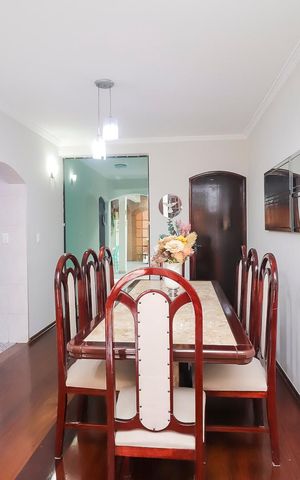 Casa à venda com 320m², 3 quartos e 5 vagasSala de Jantar