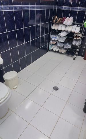 Casa à venda com 320m², 3 quartos e 5 vagasBanheiro da Suíte 1