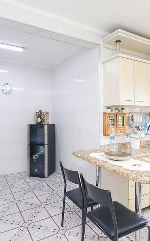 Casa à venda com 320m², 3 quartos e 5 vagasCozinha