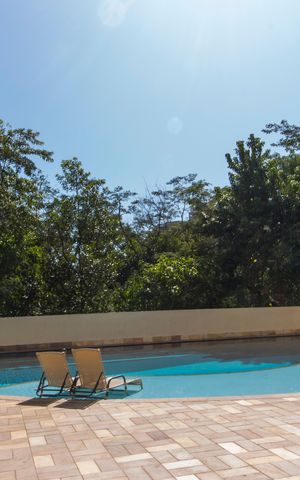 Apartamento à venda com 68m², 3 quartos e 1 vagaPiscina