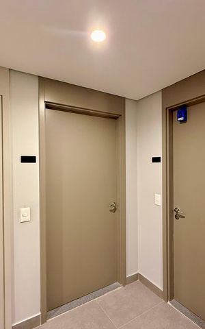 Studio à venda com 30m², 0 quarto e sem vaga Studio à venda com 30m², 0 quarto e sem vagaHall Apartamento