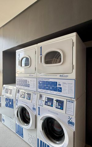 Studio à venda com 30m², 0 quarto e sem vaga Studio à venda com 30m², 0 quarto e sem vagaLavanderia