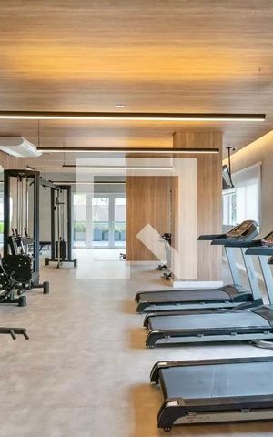 Apartamento à venda com 44m², 2 quartos e 1 vaga Apartamento à venda com 44m², 2 quartos e 1 vagaÁrea comum - Academia