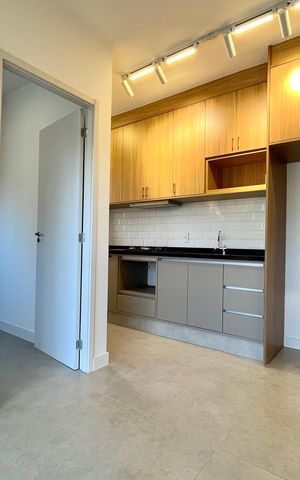 Apartamento à venda com 44m², 2 quartos e 1 vaga Apartamento à venda com 44m², 2 quartos e 1 vagaSala
