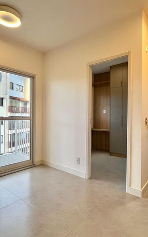 Apartamento à venda com 44m², 2 quartos e 1 vaga Apartamento à venda com 44m², 2 quartos e 1 vagaSala