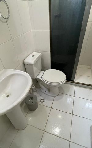 Apartamento à venda com 48m², 2 quartos e 1 vaga Apartamento à venda com 48m², 2 quartos e 1 vagaBanheiro