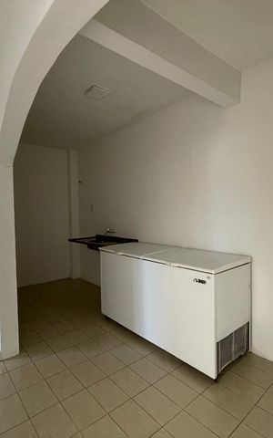 Apartamento para alugar com 68m², 2 quartos e sem vaga