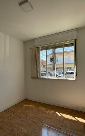 Apartamento para alugar com 68m², 2 quartos e sem vaga