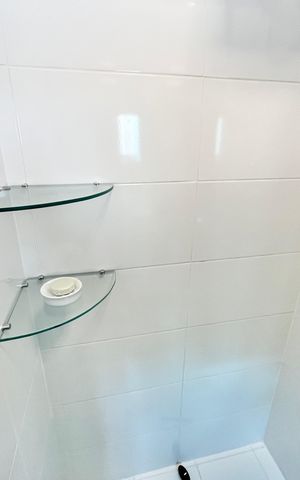 Casa de condomínio à venda com 102m², 2 quartos e 2 vagasBanheiro da Suíte 2