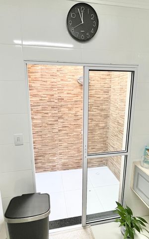 Casa de condomínio à venda com 102m², 2 quartos e 2 vagasSala/Cozinha