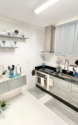 Casa de condomínio à venda com 102m², 2 quartos e 2 vagasSala/Cozinha