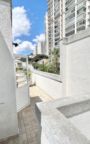 Casa de condomínio à venda com 102m², 2 quartos e 2 vagasVaranda gourmet