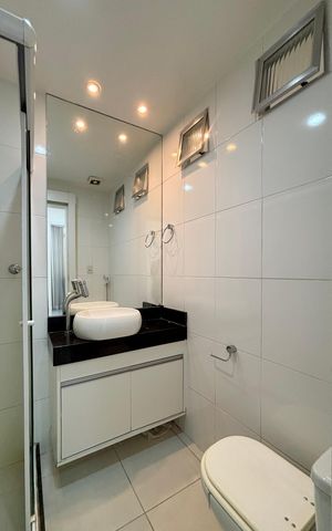 Apartamento para alugar com 101m², 4 quartos e 1 vagaBanheiro social