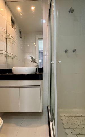 Apartamento para alugar com 101m², 4 quartos e 1 vagaSuíte - banheiro