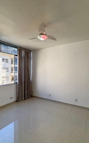 Apartamento para alugar com 101m², 4 quartos e 1 vagaSala