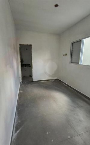 Apartamento à venda com 27m², 1 quarto e sem vaga