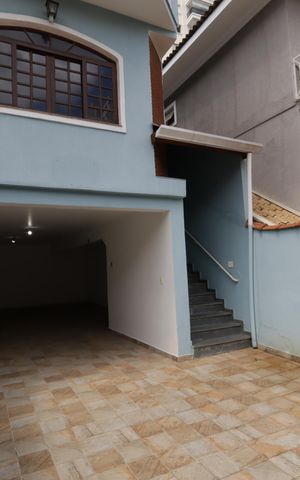 Casa para alugar com 211m², 3 quartos e 4 vagasGaragem