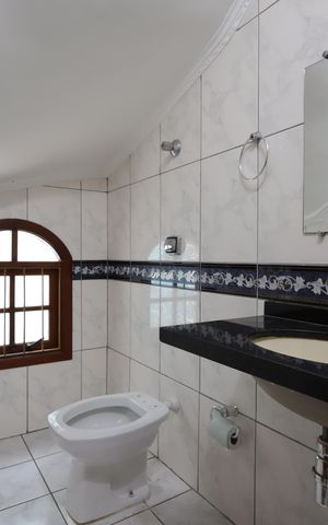 Casa para alugar com 211m², 3 quartos e 4 vagasLavabo