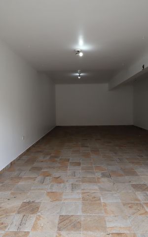 Casa para alugar com 211m², 3 quartos e 4 vagasGaragem