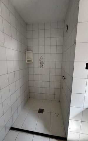Casa à venda com 180m², 3 quartos e 5 vagas Casa à venda com 180m², 3 quartos e 5 vagasBanheiro