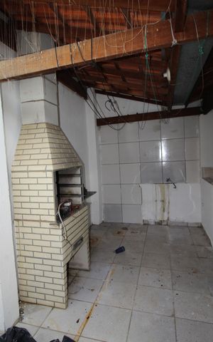 Casa para alugar com 150m², 3 quartos e sem vagaQuintal