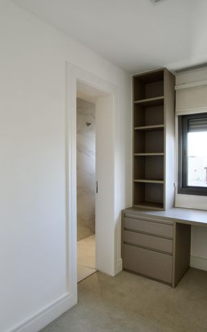 Apartamento à venda com 89m², 1 quarto e 2 vagas Apartamento à venda com 89m², 1 quarto e 2 vagasSuíte
