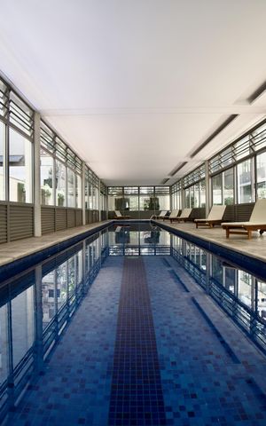 Apartamento à venda com 89m², 1 quarto e 2 vagas Apartamento à venda com 89m², 1 quarto e 2 vagasÁrea comum - Piscina