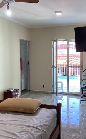 Casa à venda com 171m², 3 quartos e 2 vagas Casa à venda com 171m², 3 quartos e 2 vagasQuarto