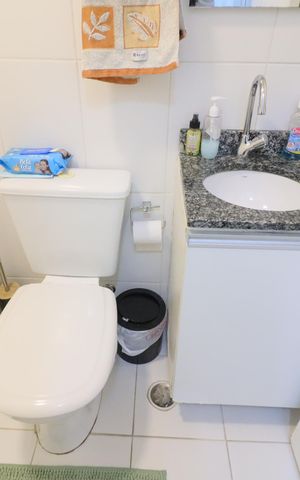 Apartamento à venda com 74m², 2 quartos e 1 vagaBanheiro 2