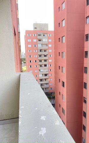 Apartamento à venda com 70m², 3 quartos e 1 vaga Apartamento à venda com 70m², 3 quartos e 1 vagaVaranda