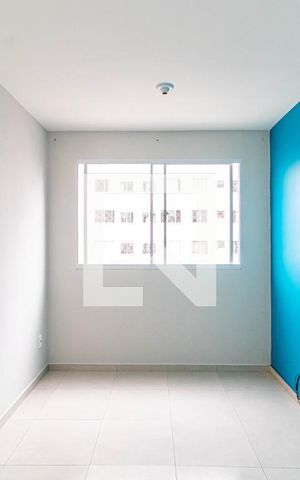 Apartamento à venda com 42m², 2 quartos e 1 vaga Apartamento à venda com 42m², 2 quartos e 1 vagaSala