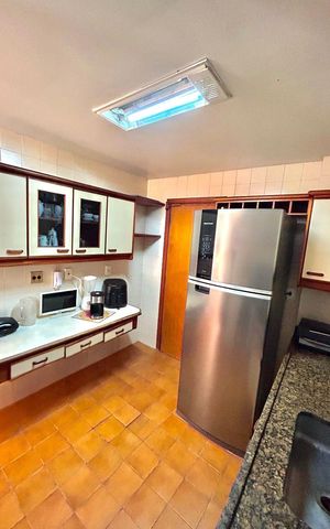 Apartamento para alugar com 100m², 2 quartos e 1 vaga Apartamento para alugar com 100m², 2 quartos e 1 vagaCozinha