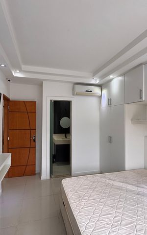 Casa de condomínio à venda com 260m², 4 quartos e 4 vagas Casa de condomínio à venda com 260m², 4 quartos e 4 vagasSuíte 2