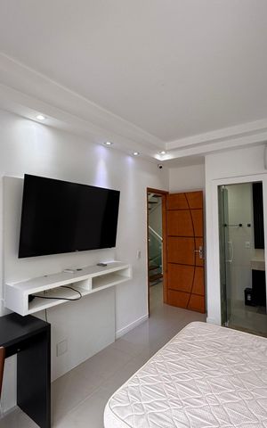 Casa de condomínio à venda com 260m², 4 quartos e 4 vagas Casa de condomínio à venda com 260m², 4 quartos e 4 vagasSuíte 2