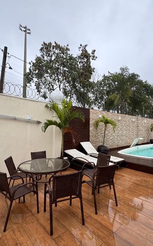 Casa de condomínio à venda com 260m², 4 quartos e 4 vagas Casa de condomínio à venda com 260m², 4 quartos e 4 vagasÁrea externa