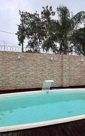 Casa de condomínio à venda com 260m², 4 quartos e 4 vagas Casa de condomínio à venda com 260m², 4 quartos e 4 vagasÁrea externa