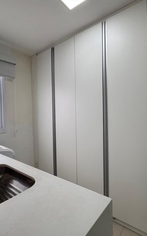 Casa de condomínio à venda com 260m², 4 quartos e 4 vagas Casa de condomínio à venda com 260m², 4 quartos e 4 vagasÁrea de Serviço