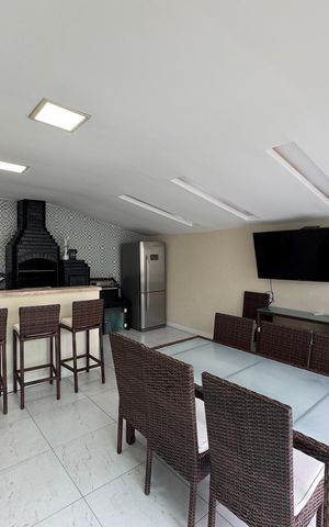 Casa de condomínio à venda com 260m², 4 quartos e 4 vagas