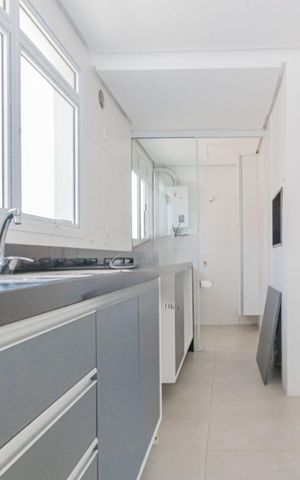 Apartamento para alugar com 110m², 3 quartos e 2 vagas Apartamento para alugar com 110m², 3 quartos e 2 vagasCozinha