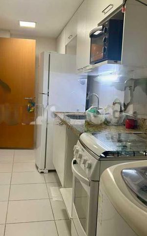 Apartamento à venda com 77m², 2 quartos e 1 vaga