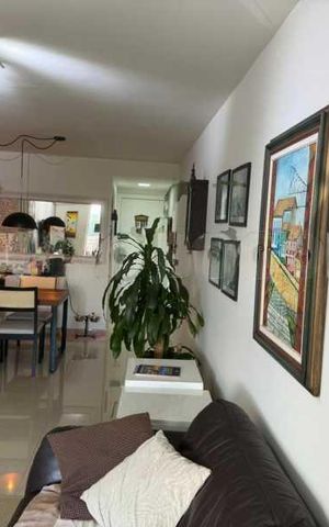 Apartamento à venda com 78m², 2 quartos e 1 vaga