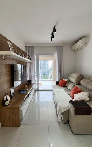 Apartamento à venda com 70m², 2 quartos e 1 vaga Apartamento à venda com 70m², 2 quartos e 1 vagaSala
