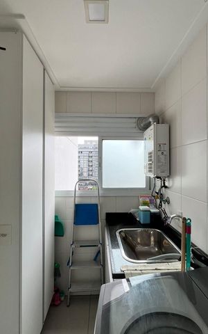 Apartamento à venda com 70m², 2 quartos e 1 vaga Apartamento à venda com 70m², 2 quartos e 1 vagaÁrea de serviço
