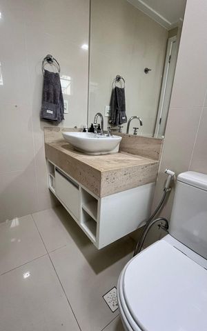 Apartamento à venda com 70m², 2 quartos e 1 vaga Apartamento à venda com 70m², 2 quartos e 1 vagaBanheiro