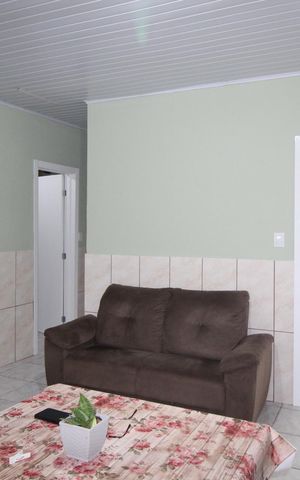 Casa à venda com 66m², 2 quartos e sem vagaSala