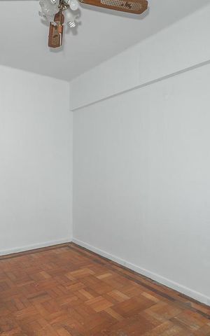 Apartamento à venda com 103m², 3 quartos e sem vagaQuarto