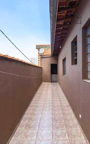 Casa à venda com 86m², 2 quartos e 3 vagas