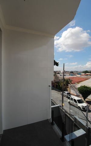 Casa à venda com 163m², 3 quartos e 2 vagasVaranda da Suite